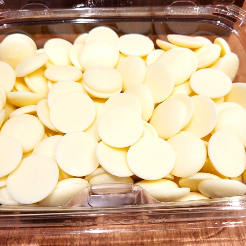 Merckens White Chocolate Melting Wafers - per lb Merckens White Chocolate Melting Wafers - per lb